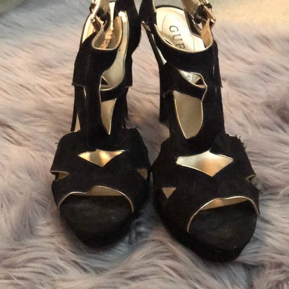 Black and Gold GUESS Strappy Heels - Picture 2 of 3